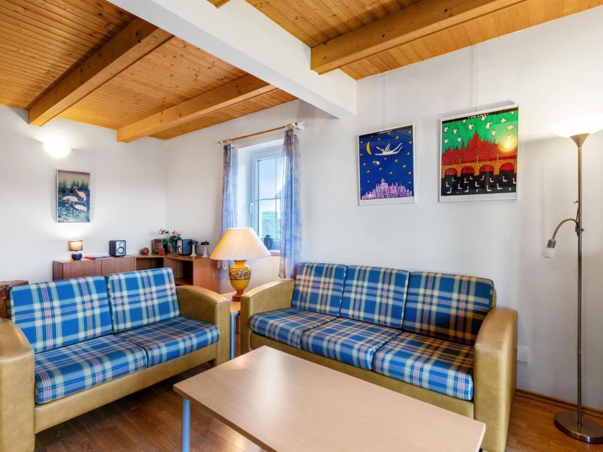 Holiday Home Holiday Hill 51 By Interhome Cista  Eksteriør billede